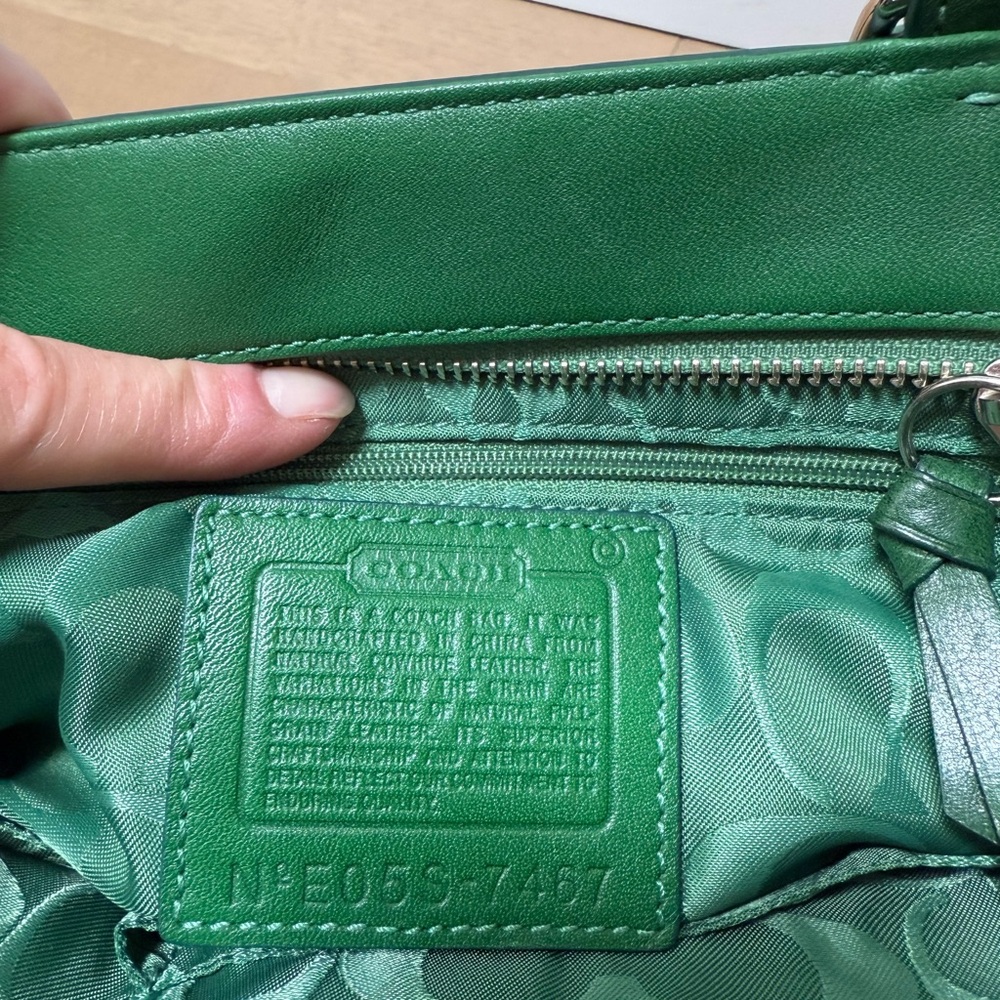 NWOT Vintage Coach Rare Green Hampton Carryall Satchel (E05S-7467) - Picture 15 of 16